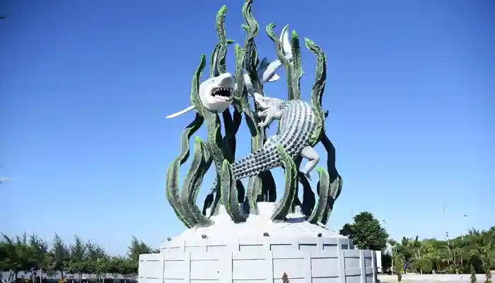 alasan tinggal di surabaya